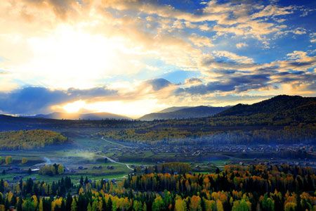 九月傳奇2：賽湖、魔鬼城、白沙湖、喀納斯、白哈巴、禾木、可可托海、胡楊純玩10日